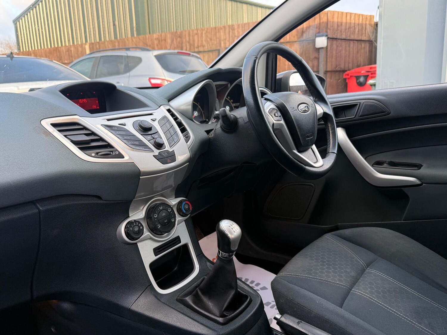 Used Ford Fiesta 2010 for sale - 77358705: Photo 17