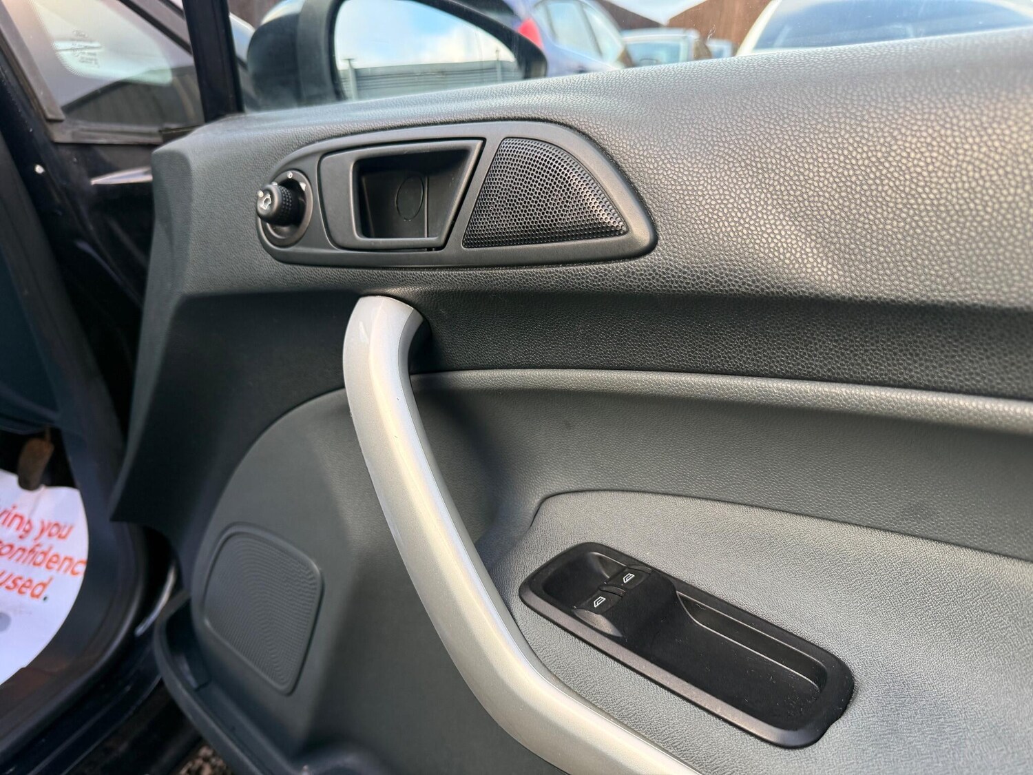 Used Ford Fiesta 2010 for sale - 77358705: Photo 23