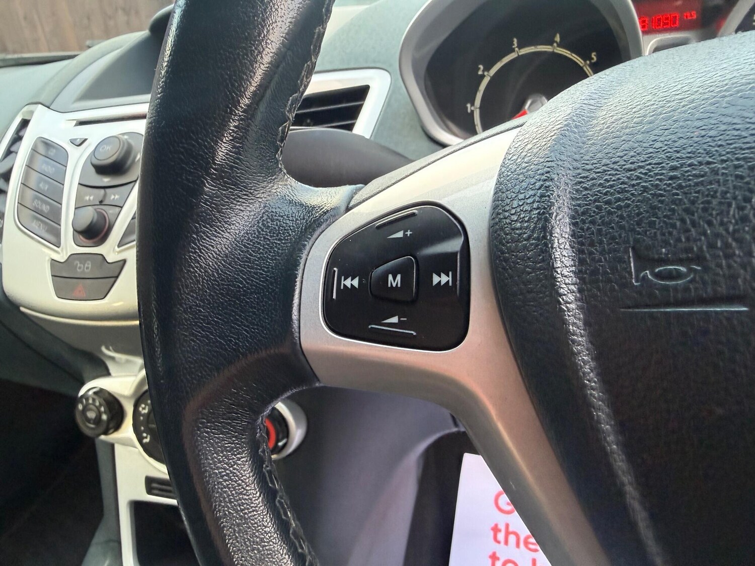 Used Ford Fiesta 2010 for sale - 77358705: Photo 29