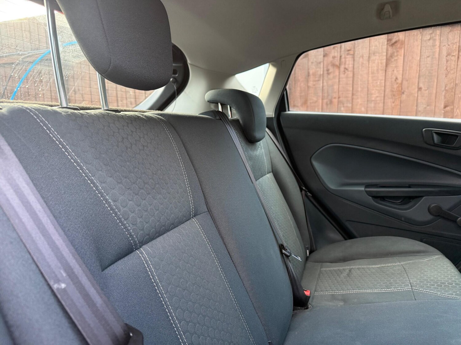 Used Ford Fiesta 2010 for sale - 77358705: Photo 31