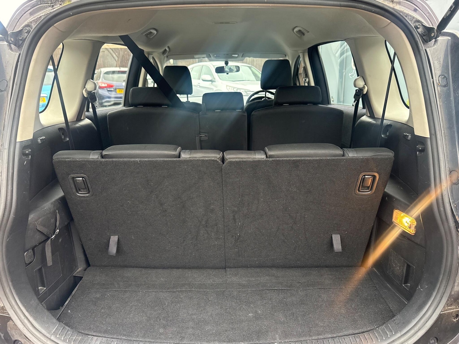 Used Mazda Mazda5 2009 for sale - 78047508: Photo 21