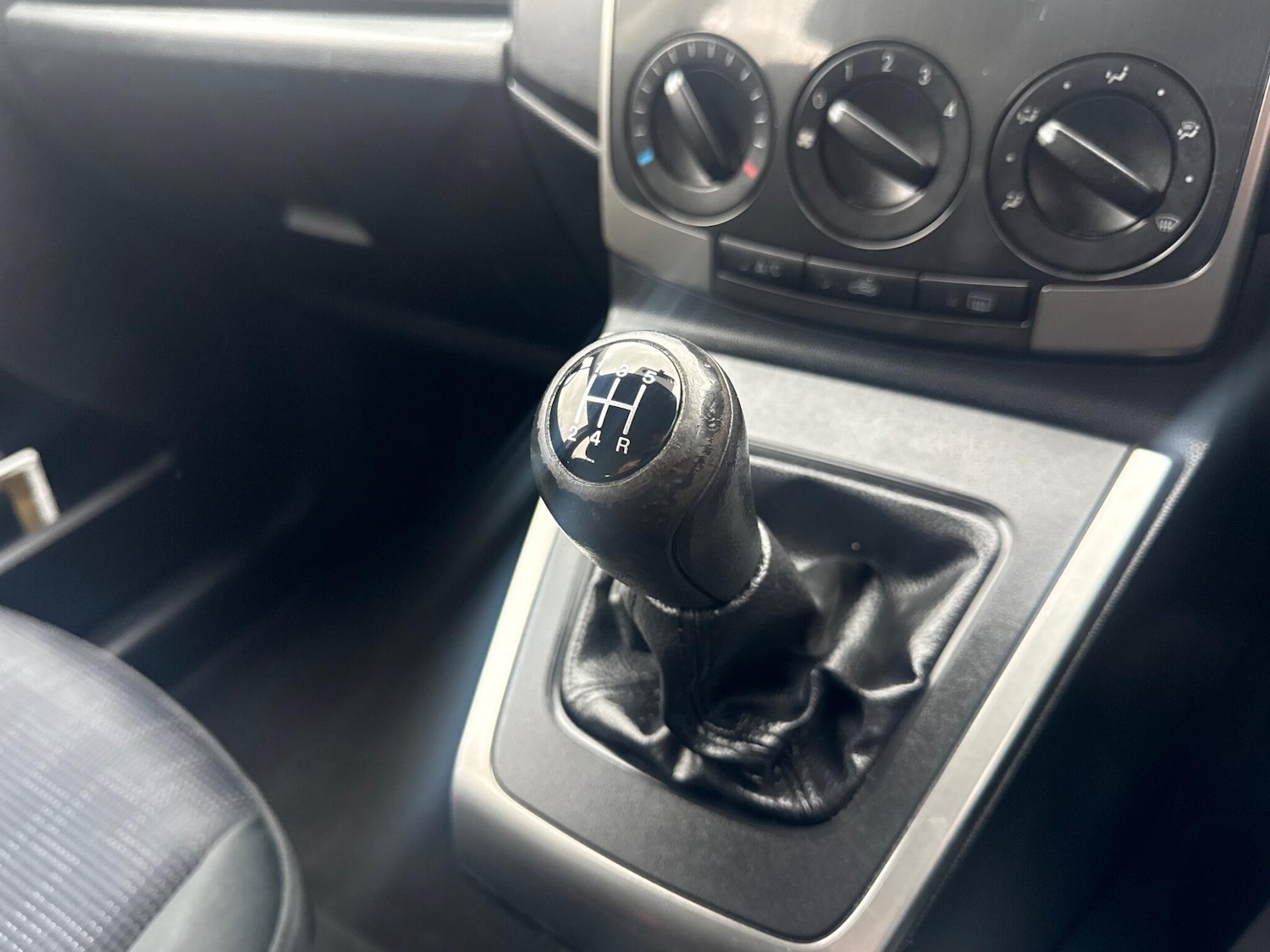 Used Mazda Mazda5 2009 for sale - 78047508: Photo 35