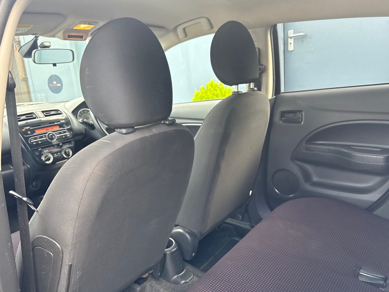 Used Mitsubishi Mirage 2015 for sale - 76860131: Photo 36