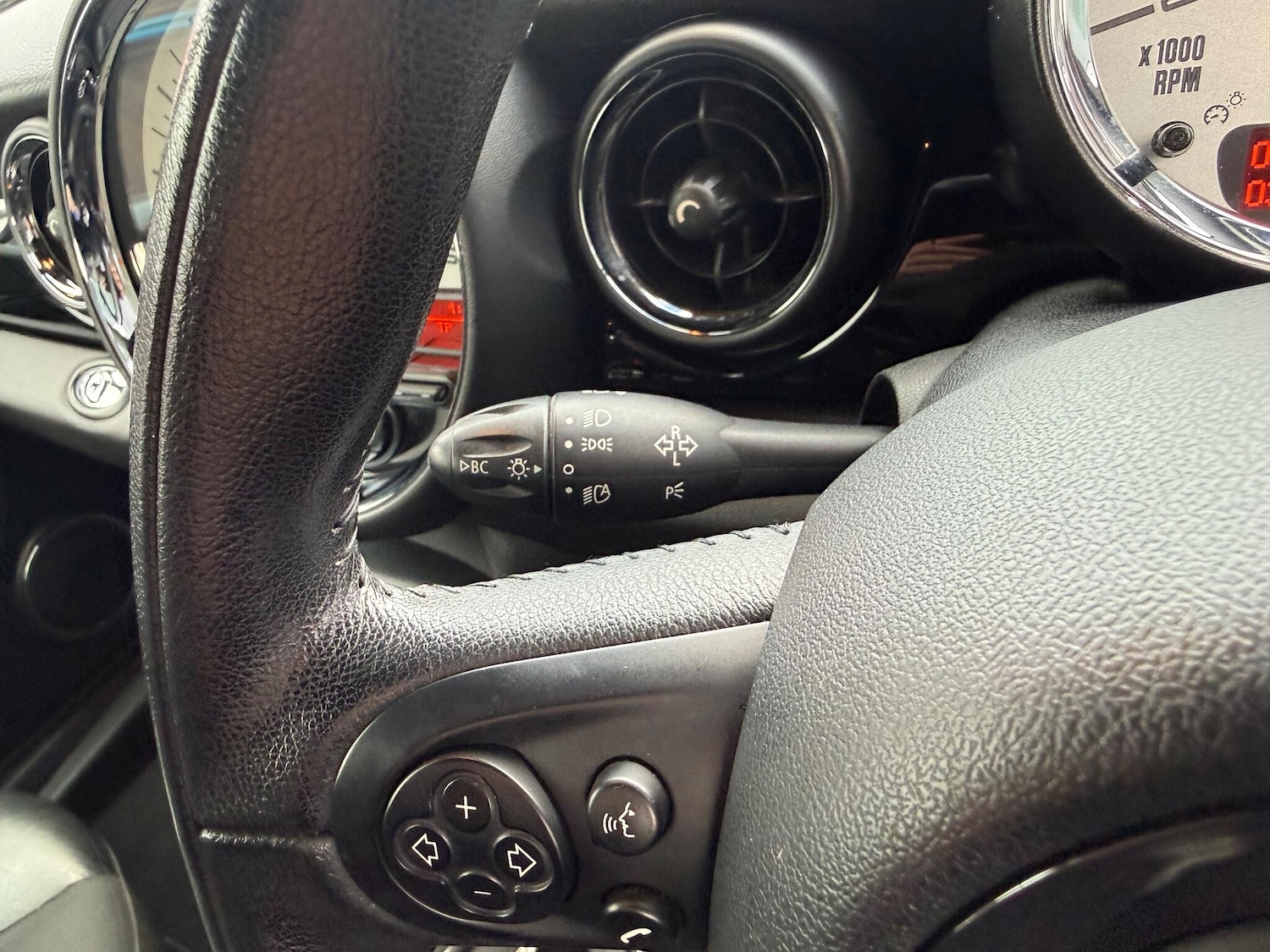 Used MINI Convertible for sale - 77267096: Photo 32