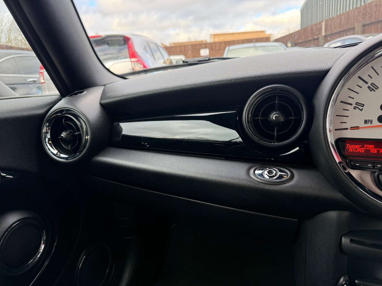 Used MINI Convertible for sale - 77267096: Photo 37