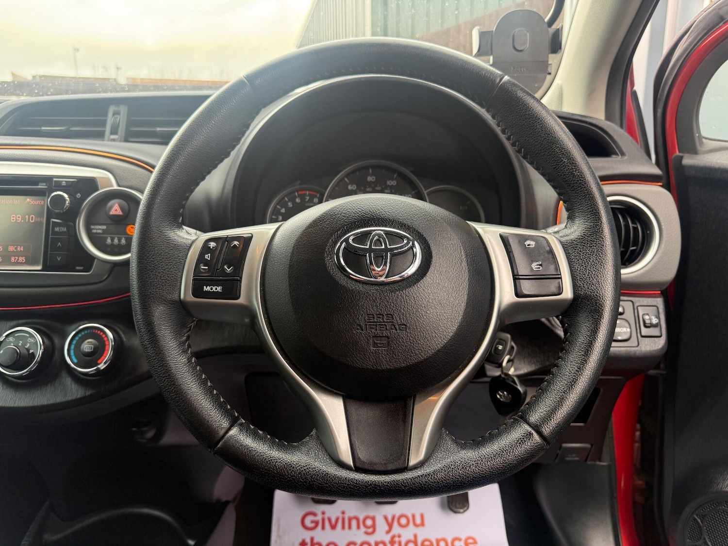 Used Toyota Yaris 2012 for sale - 77525122: Photo 25