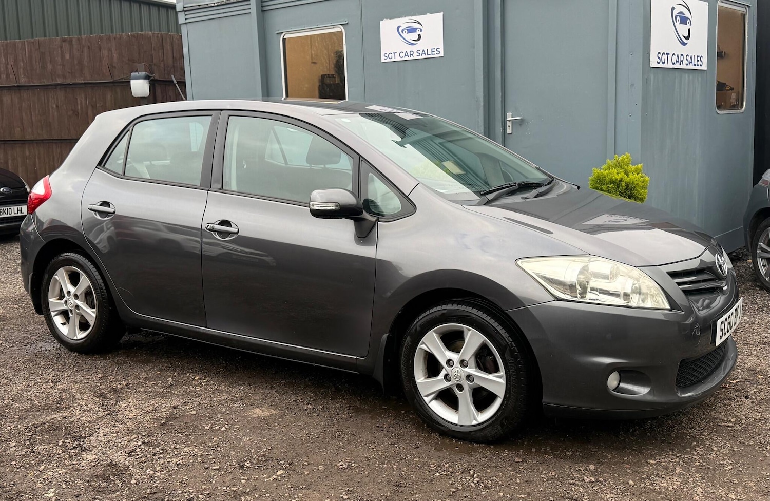 Used Toyota Auris 2011 for sale - 77376502: Photo 2