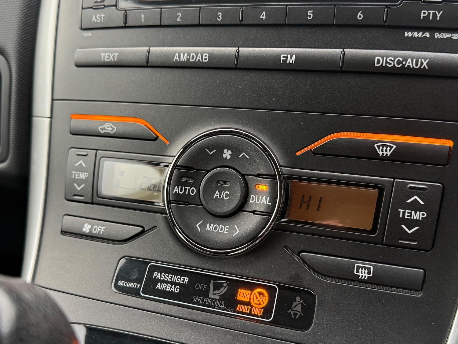 Used Toyota Auris 2011 for sale - 77376502: Photo 30