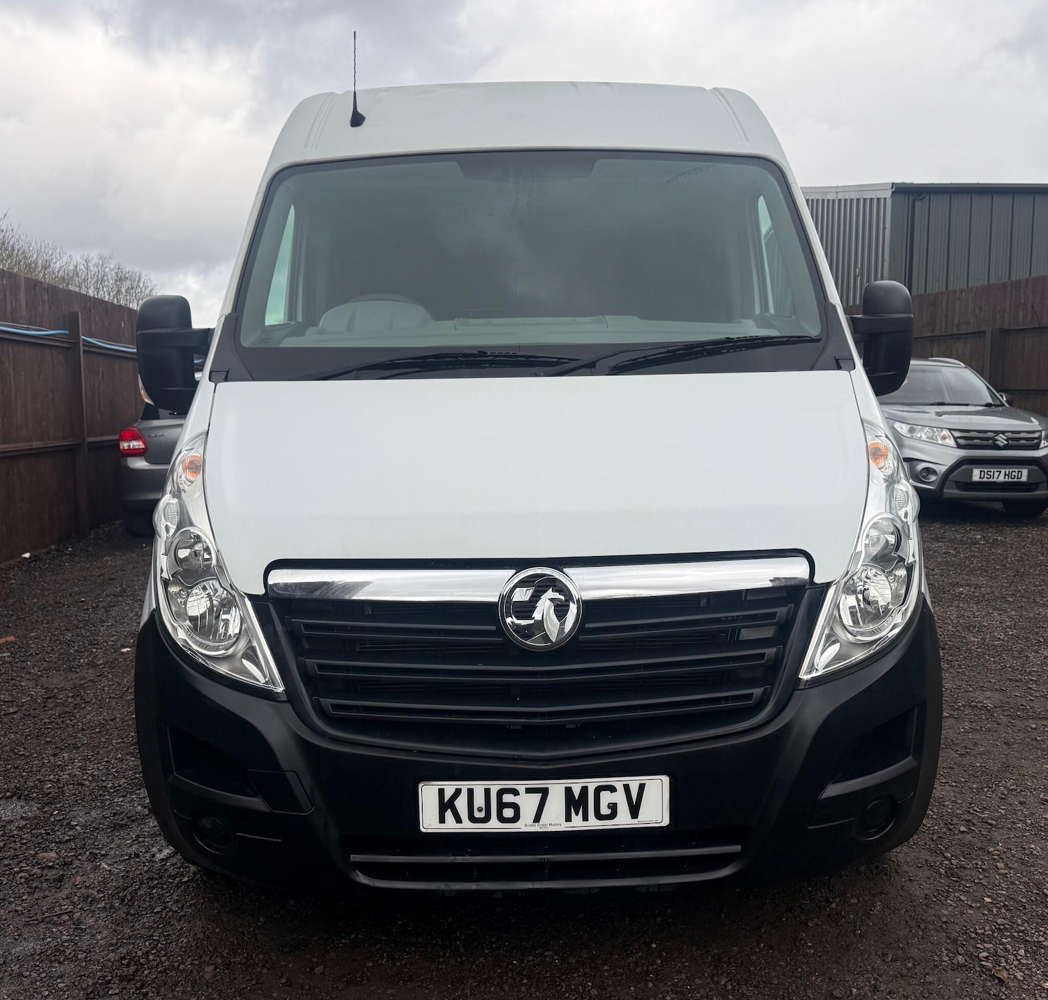 Used Vauxhall Movano 2017 for sale - 77537615: Photo 2