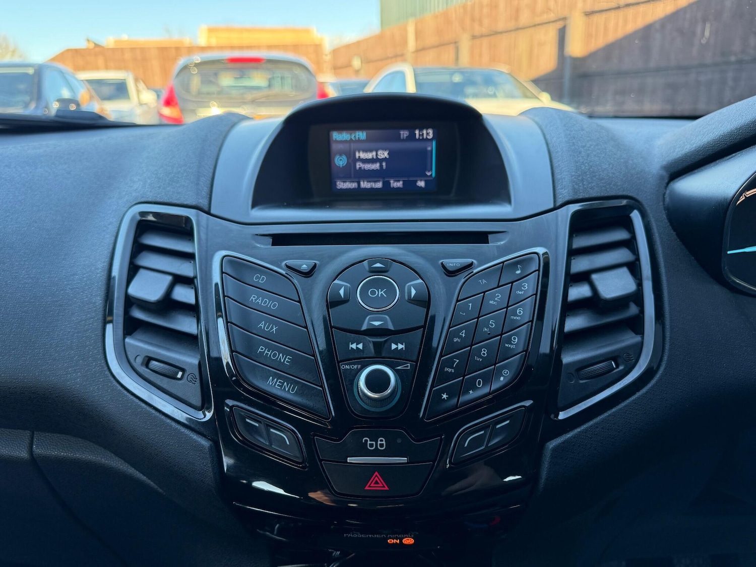 Used Ford Fiesta 2015 for sale - 77097966: Photo 24