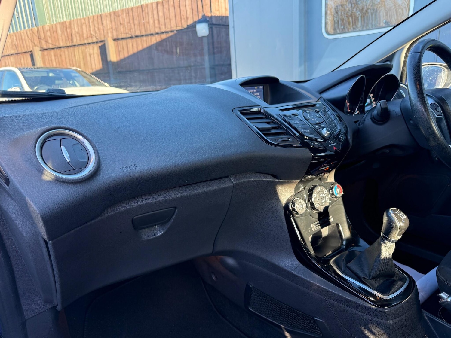 Used Ford Fiesta 2015 for sale - 77097966: Photo 30