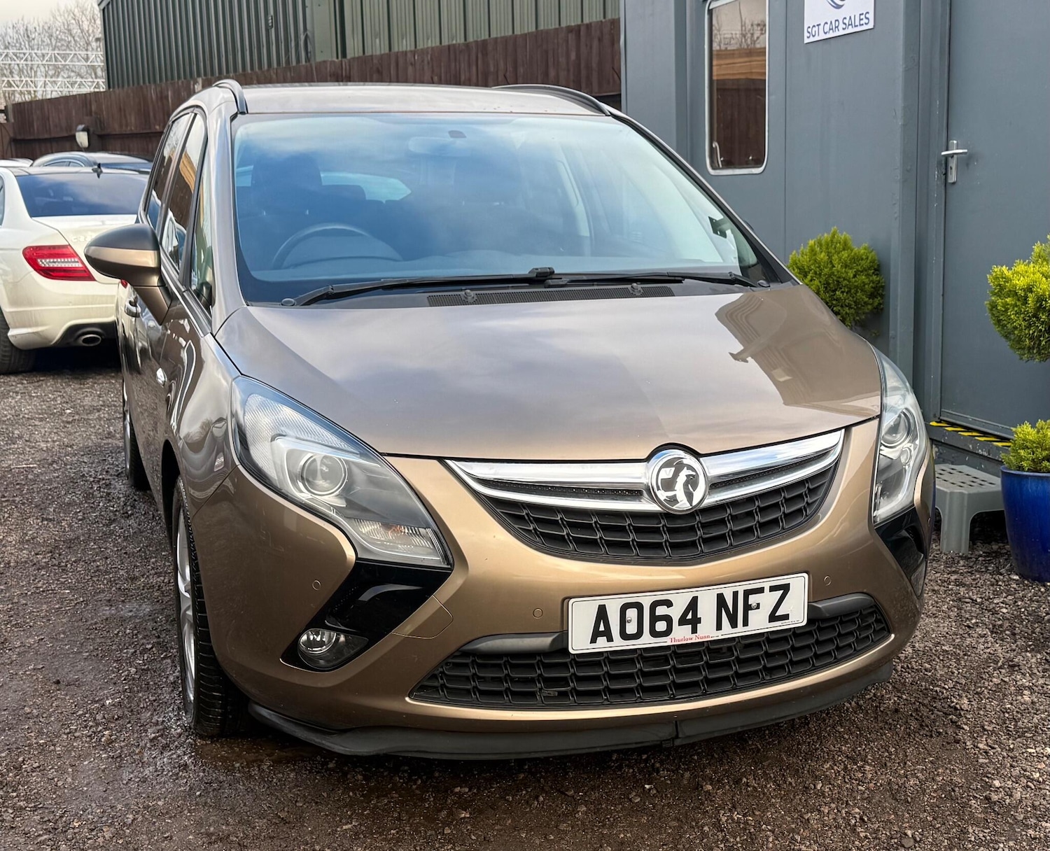 Used Vauxhall Zafira 2014 for sale - 77163078: Photo 2