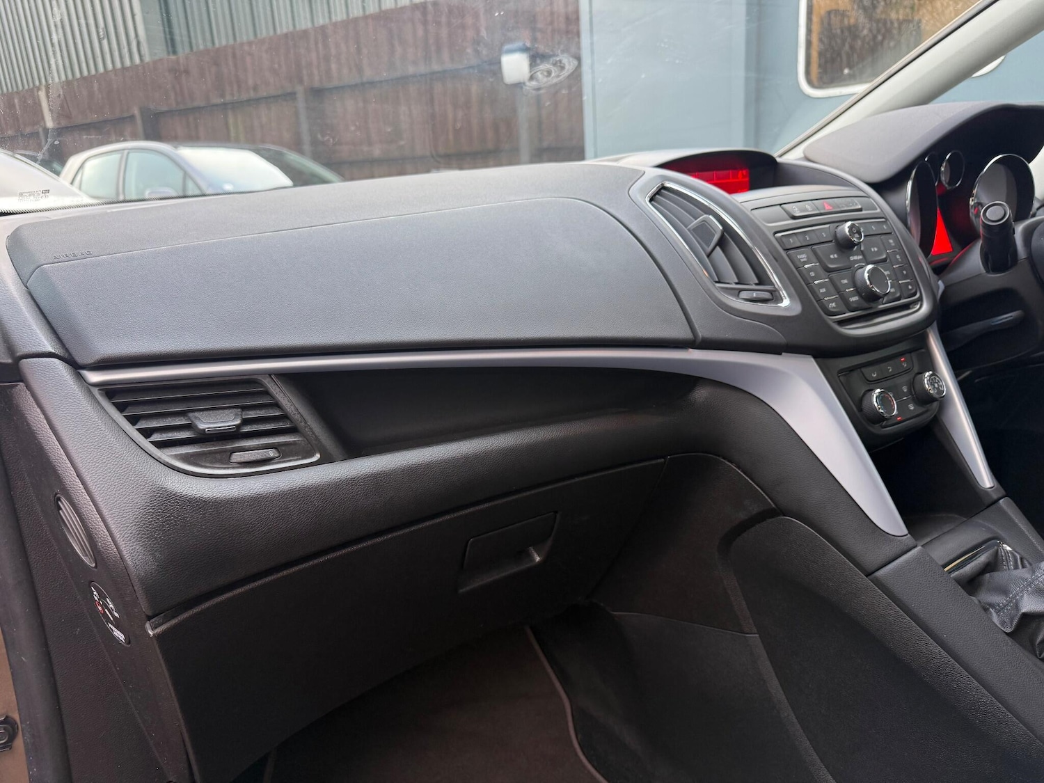 Used Vauxhall Zafira 2014 for sale - 77163078: Photo 27