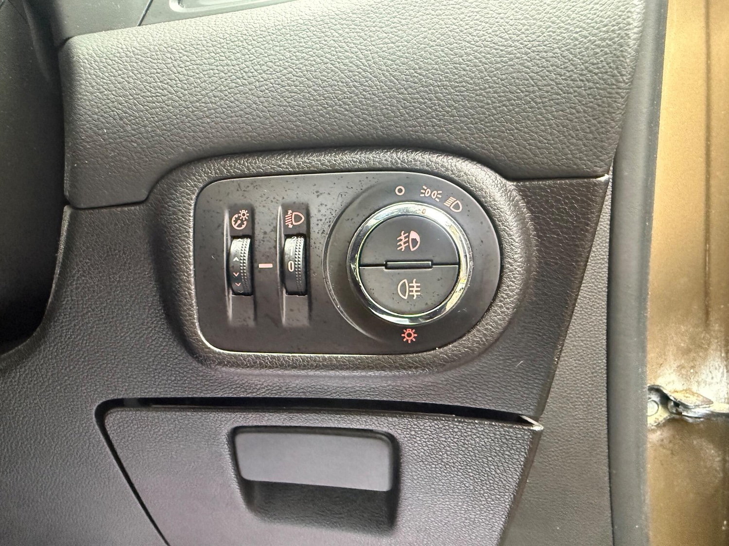 Used Vauxhall Zafira 2014 for sale - 77163078: Photo 43