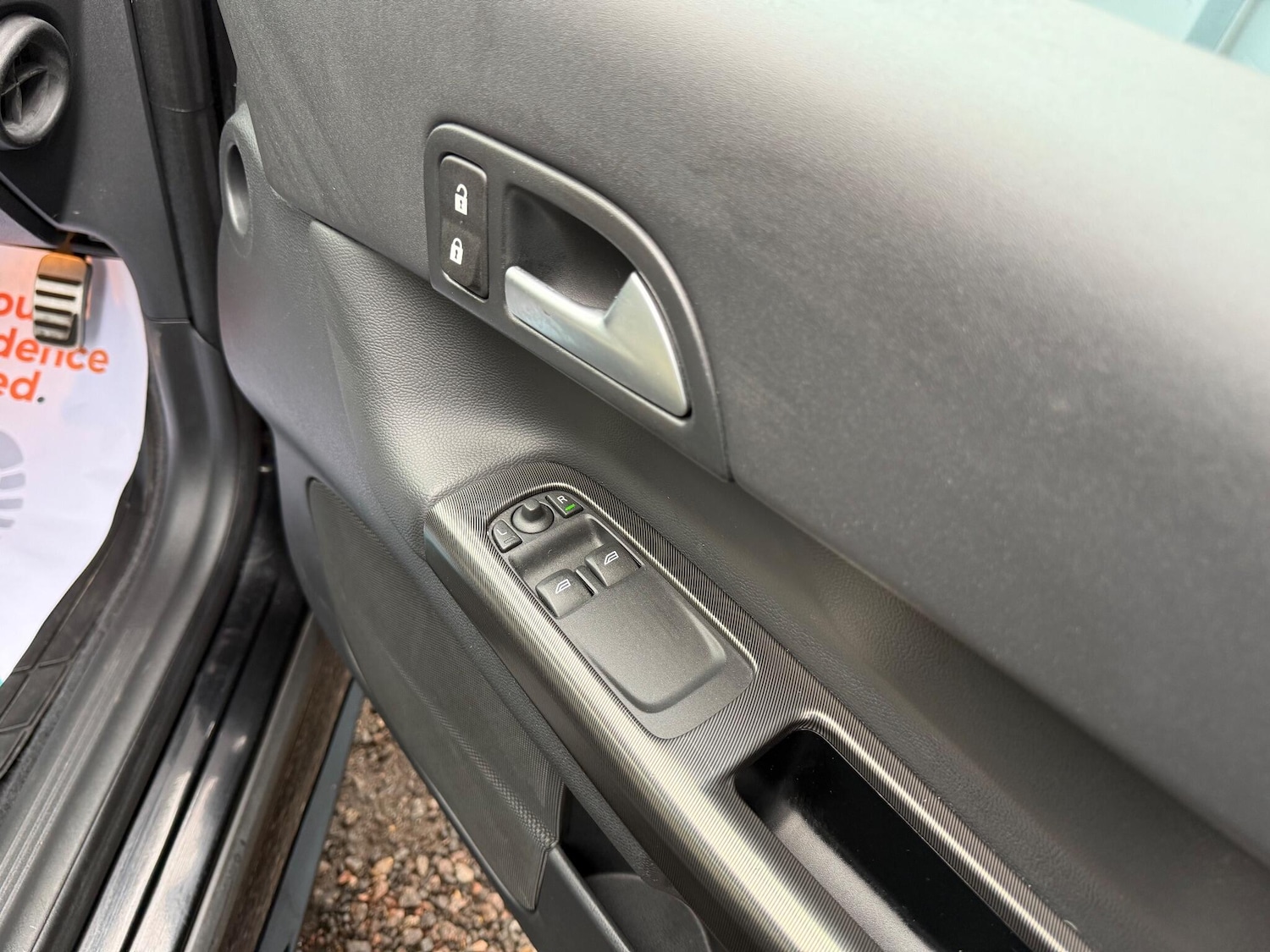 Used Volvo C30 2012 for sale - 77411895: Photo 24