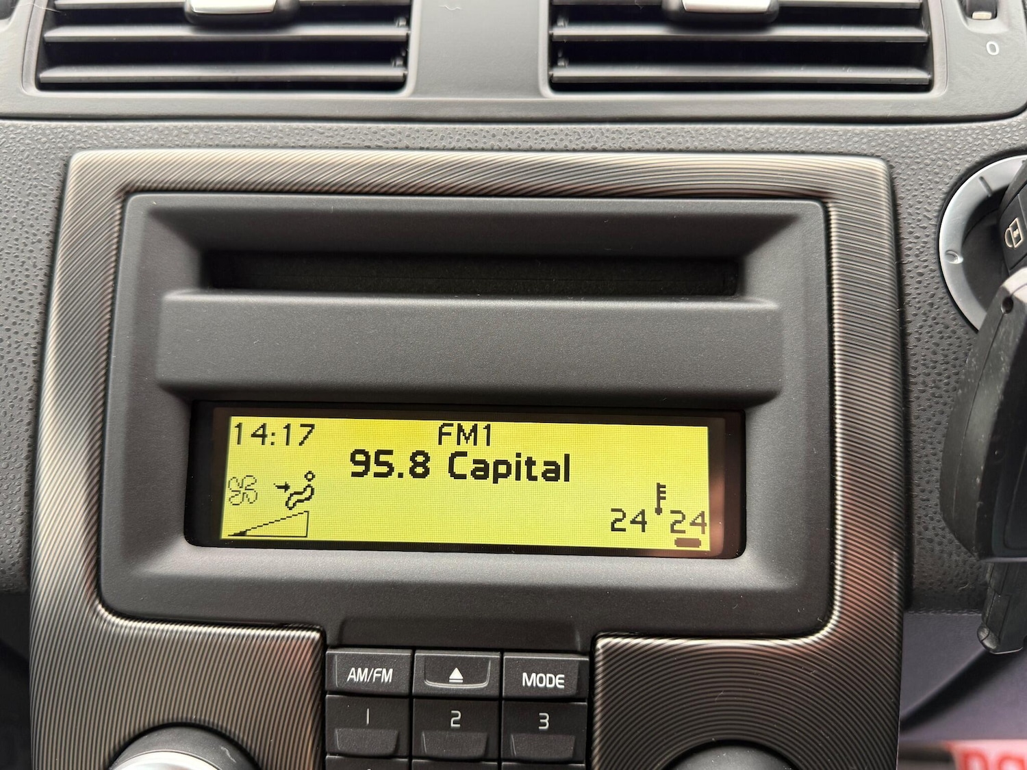 Used Volvo C30 2012 for sale - 77411895: Photo 32