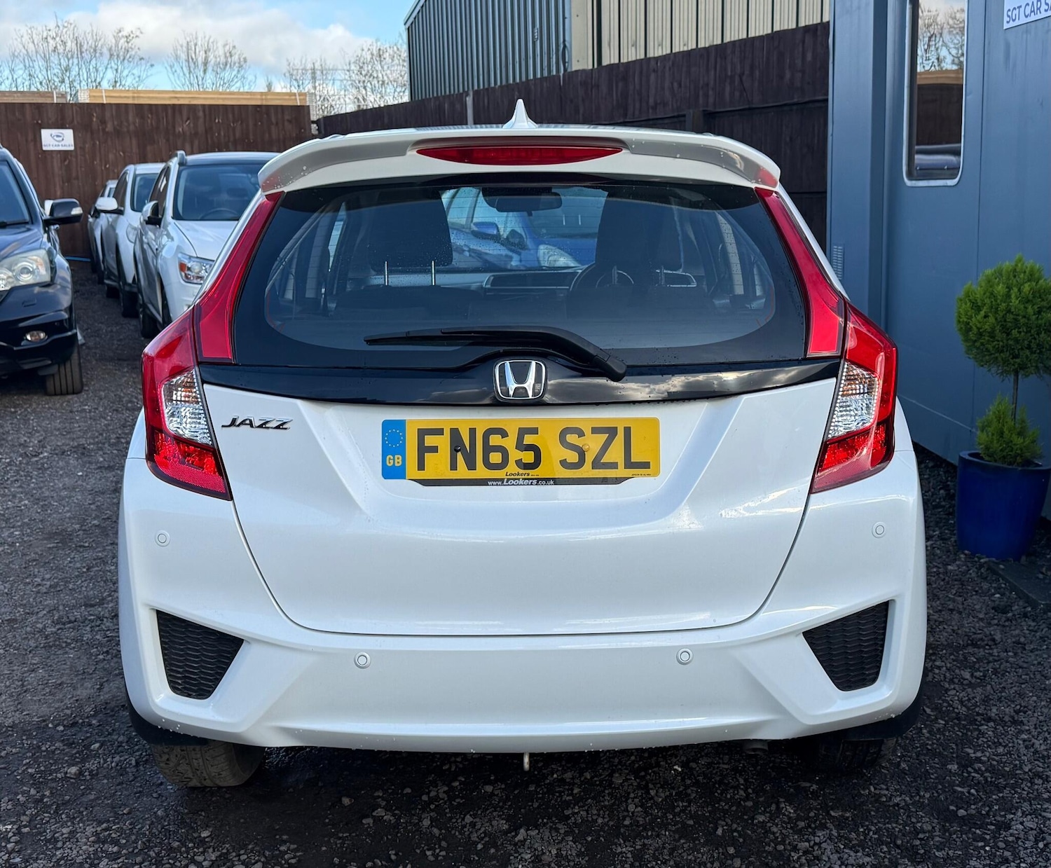 Used Honda Jazz 2015 for sale - 77029175: Photo 16