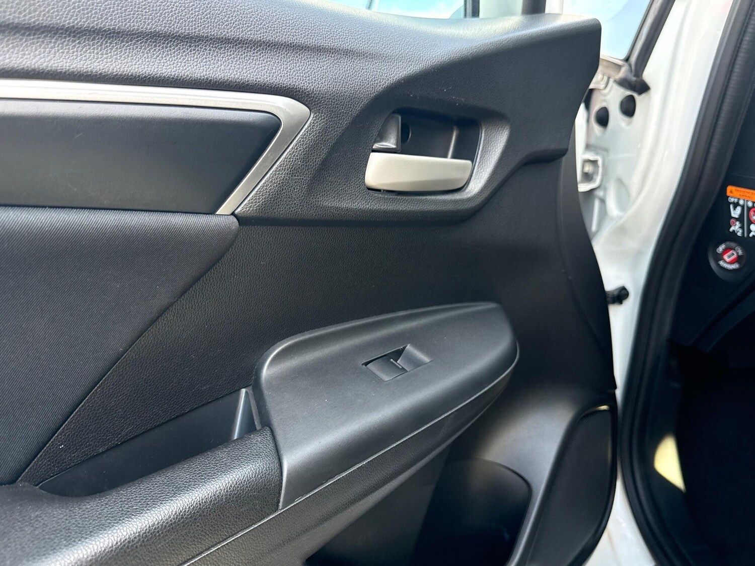 Used Honda Jazz 2015 for sale - 77029175: Photo 45