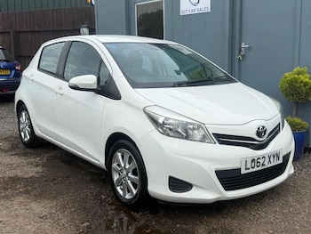 Used Toyota Yaris 2013 for sale - 78621140: Photo