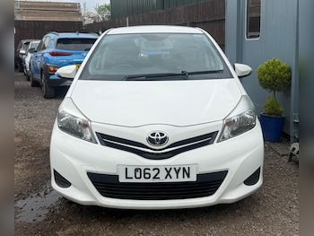 Used Toyota Yaris 2013 for sale - 78621140: Photo