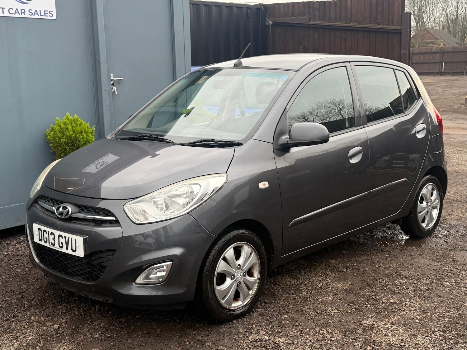 Used Hyundai i10 2013 for sale - 77057374: Photo 10