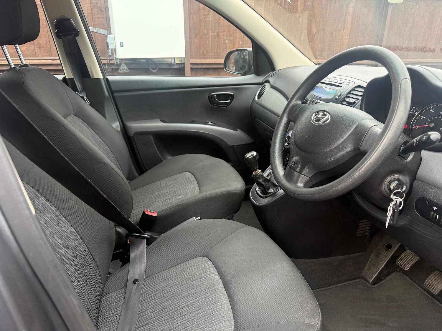Used Hyundai i10 2013 for sale - 77057374: Photo 21