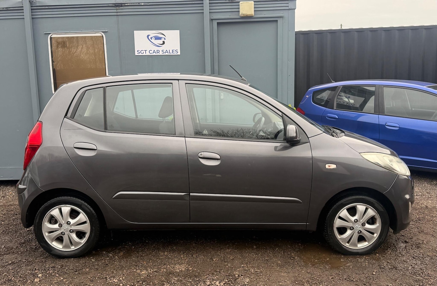 Used Hyundai i10 2013 for sale - 77057374: Photo 3