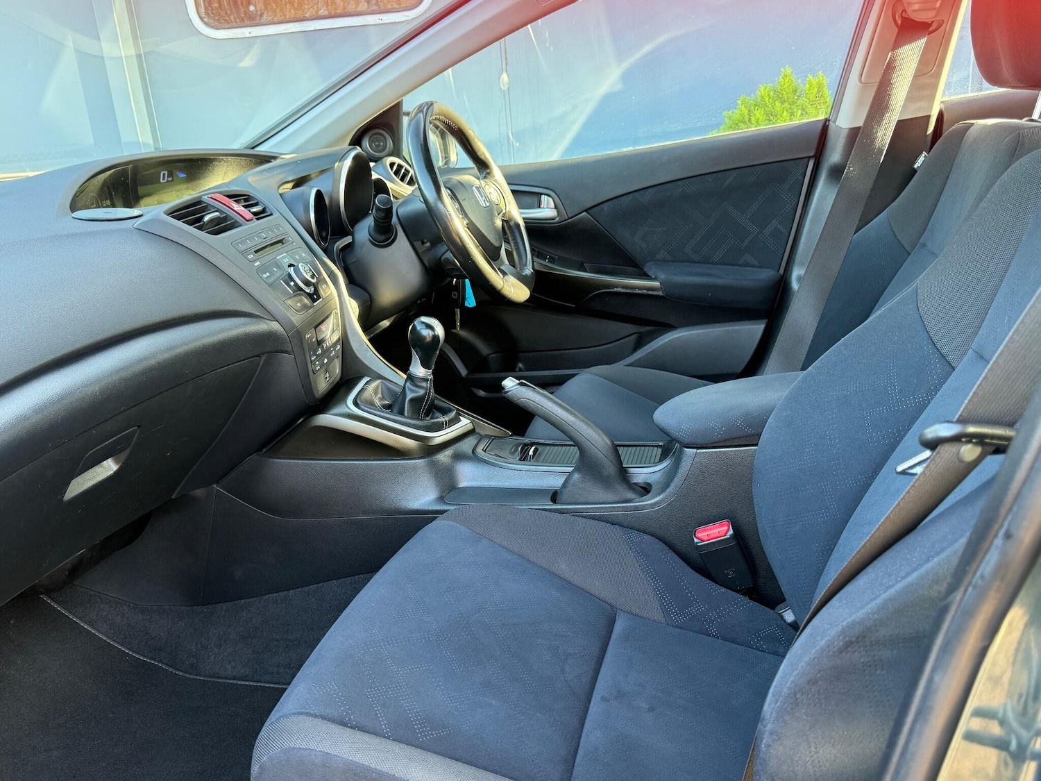 Used Honda Civic 2012 for sale - 76865690: Photo 16