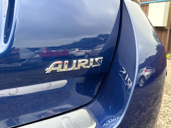 Used Toyota Auris 2015 for sale - 76152799: Photo 17