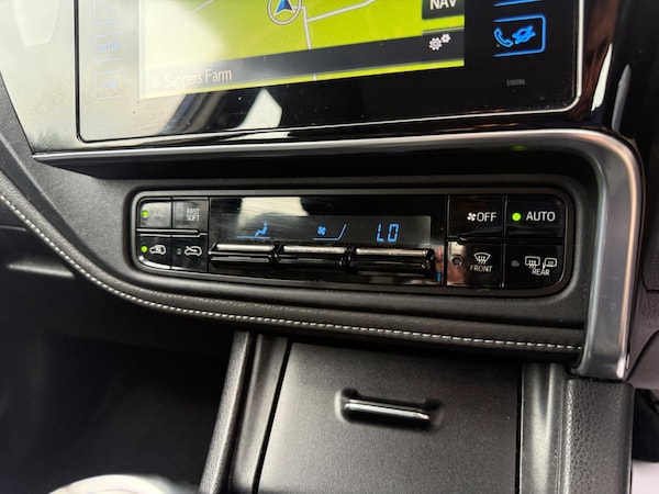 Used Toyota Auris 2015 for sale - 76152799: Photo 25