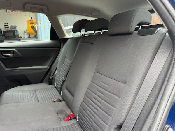 Used Toyota Auris 2015 for sale - 76152799: Photo 36
