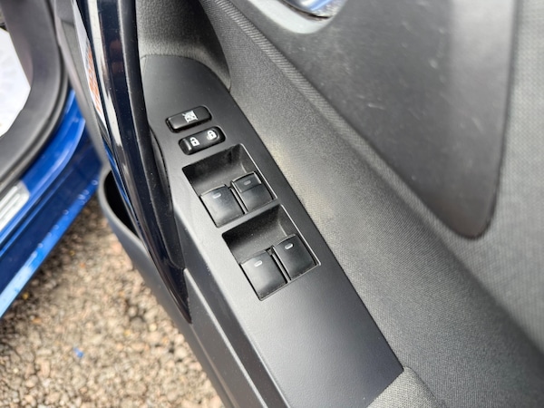 Used Toyota Auris 2015 for sale - 76152799: Photo 40