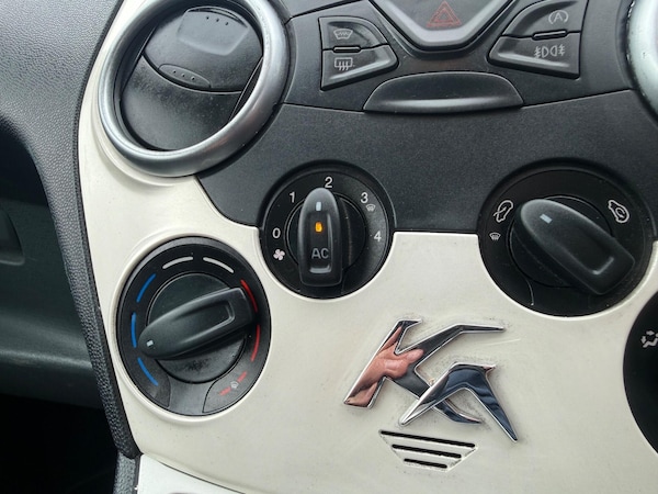 Used Ford Ka 2012 for sale - 76283162: Photo 25