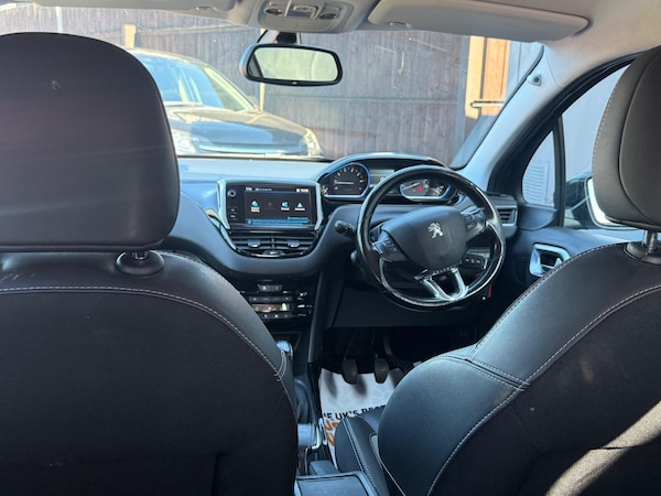 Used Peugeot 2008 2018 for sale - 76189268: Photo 26