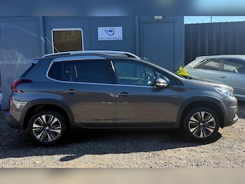 Used Peugeot 2008 2018 for sale - 76189268: Photo 4