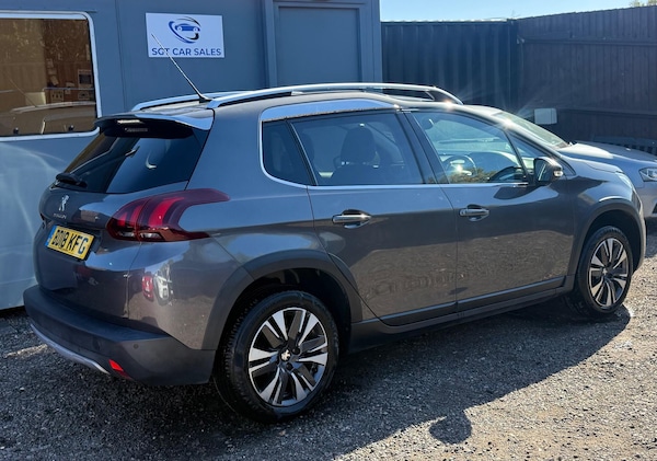 Used Peugeot 2008 2018 for sale - 76189268: Photo 5