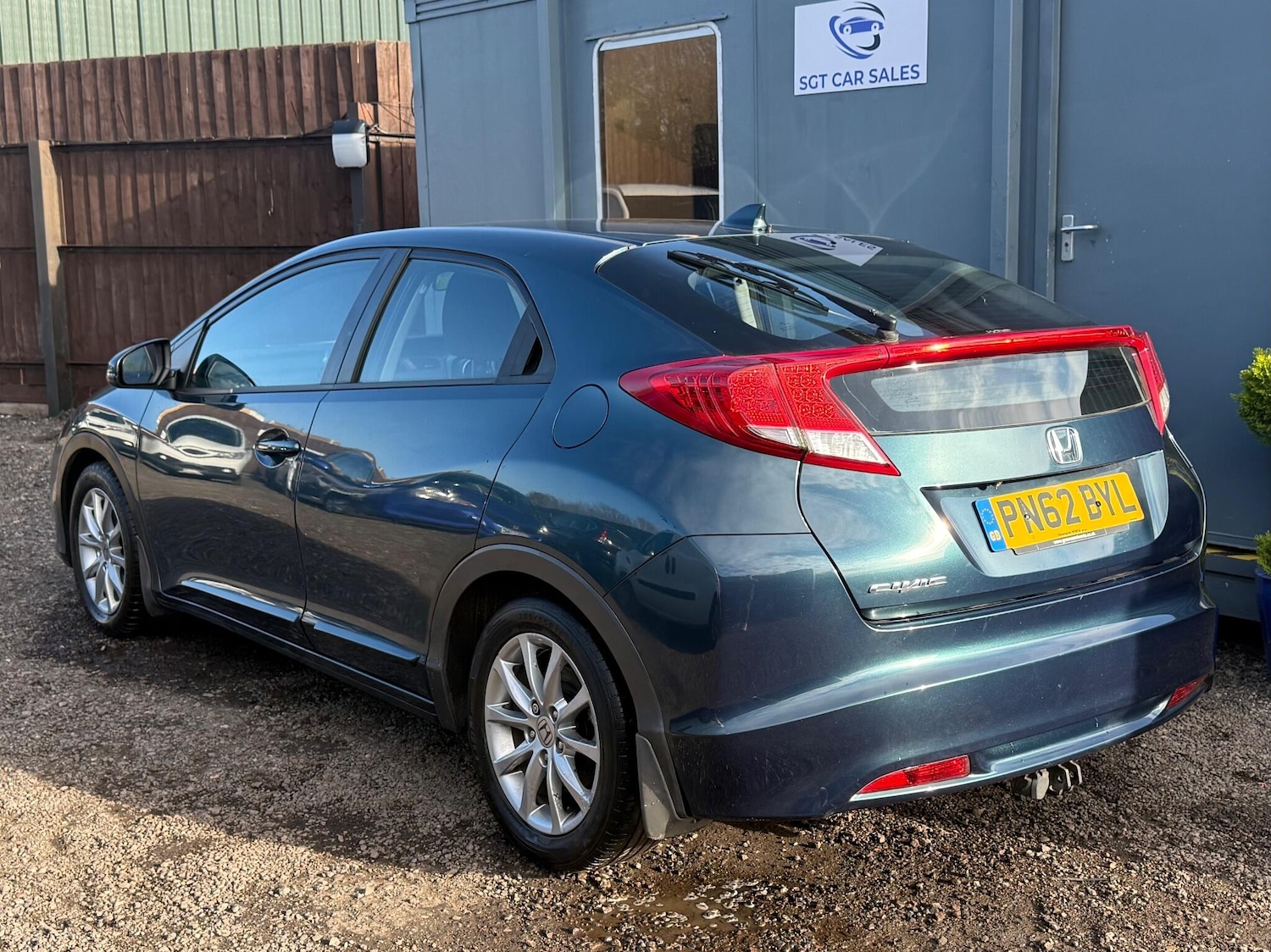 Used Honda Civic 2012 for sale - 76619970: Photo 11