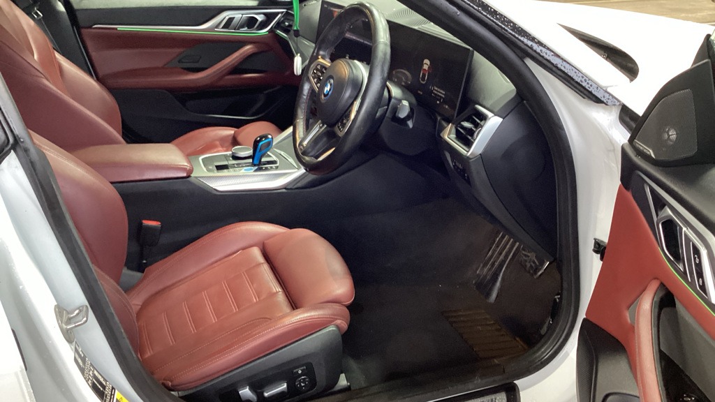 Used BMW i4 2022 for sale - 77609649: Photo 2