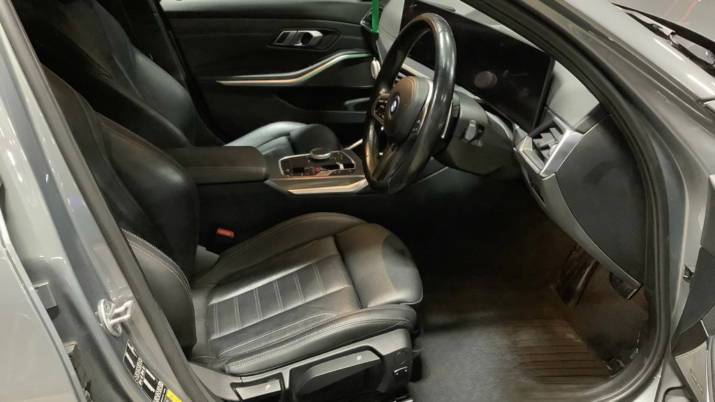 Used BMW 3 Series 2022 for sale - 77342924: Photo 2