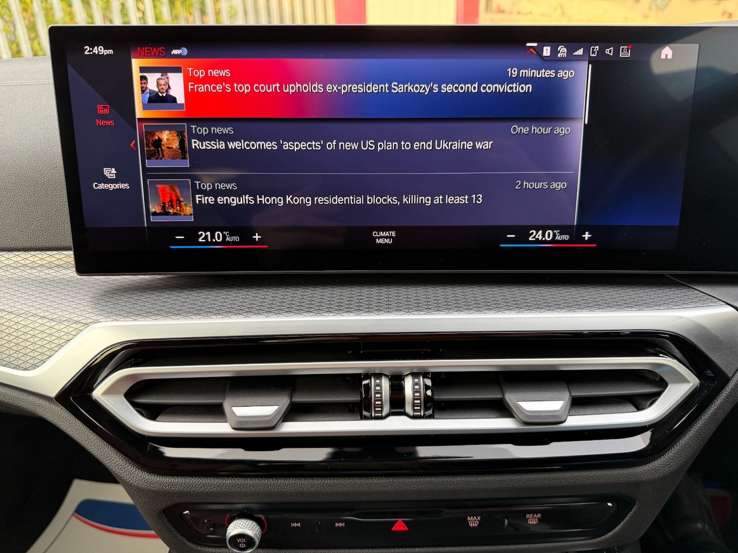 Used BMW i4 2022 for sale - 76948782: Photo 39