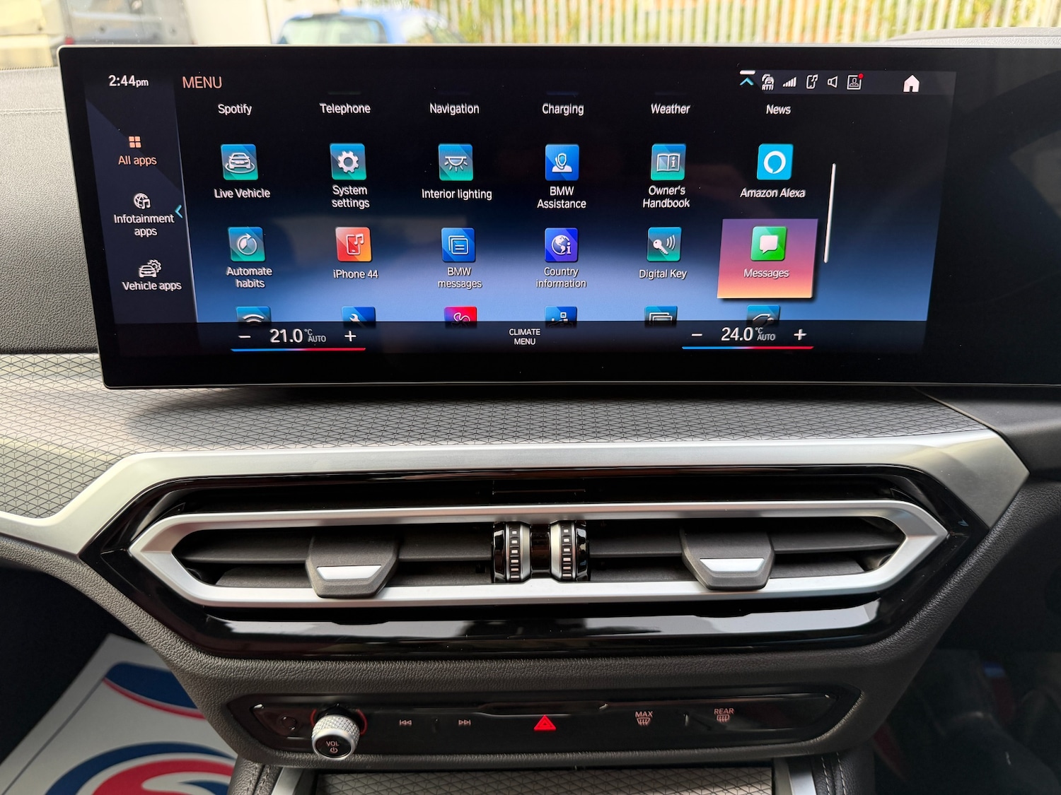 Used BMW i4 2022 for sale - 76948782: Photo 56