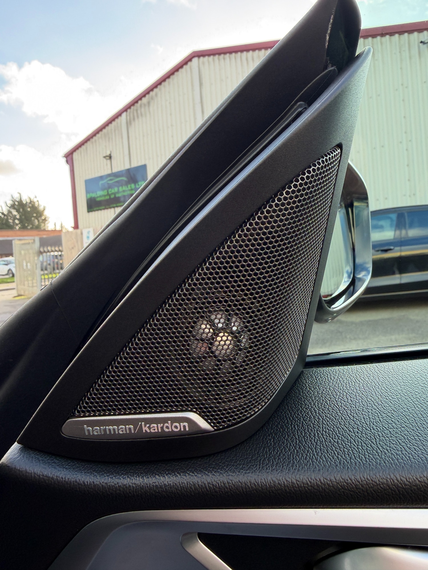 Used BMW i4 2022 for sale - 76948782: Photo 97