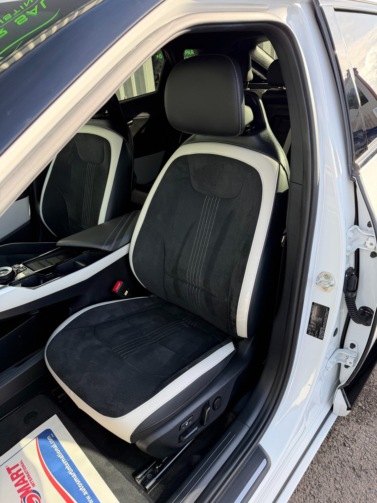 Used Kia EV6 2022 for sale - 76951413: Photo 25