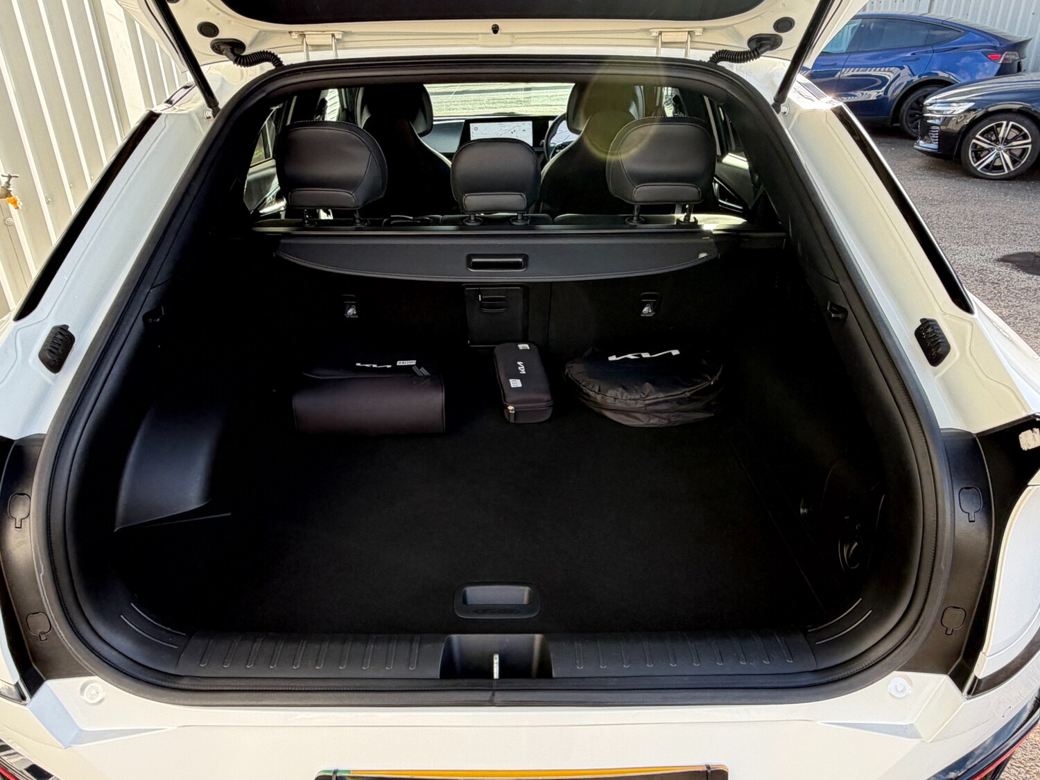 Used Kia EV6 2022 for sale - 76951413: Photo 95