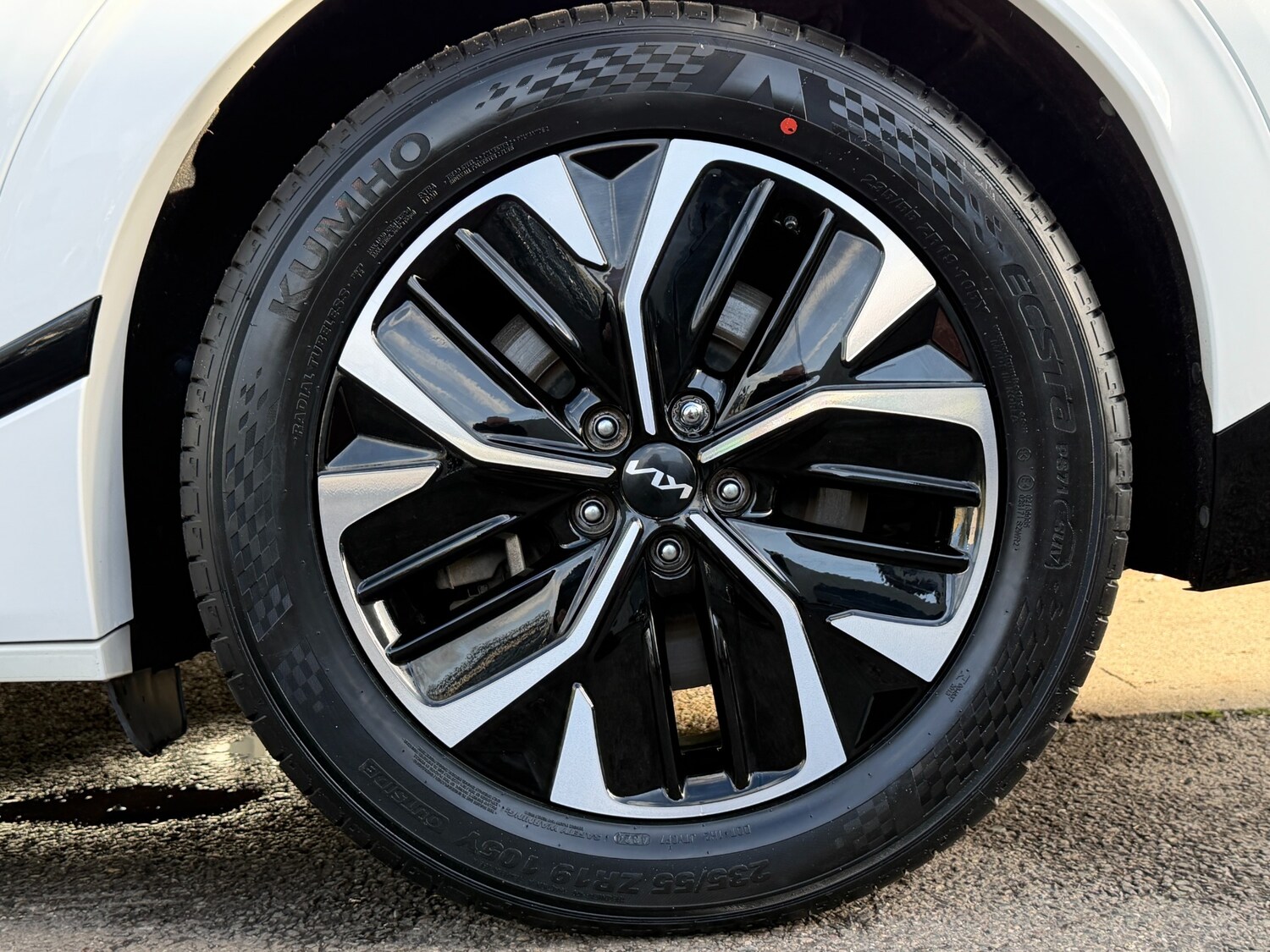 Used Kia EV6 2022 for sale - 76951413: Photo 97