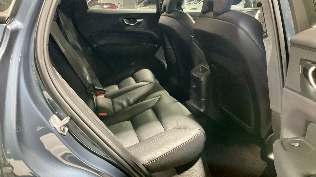 Used Volvo XC60 2022 for sale - 77107894: Photo 10
