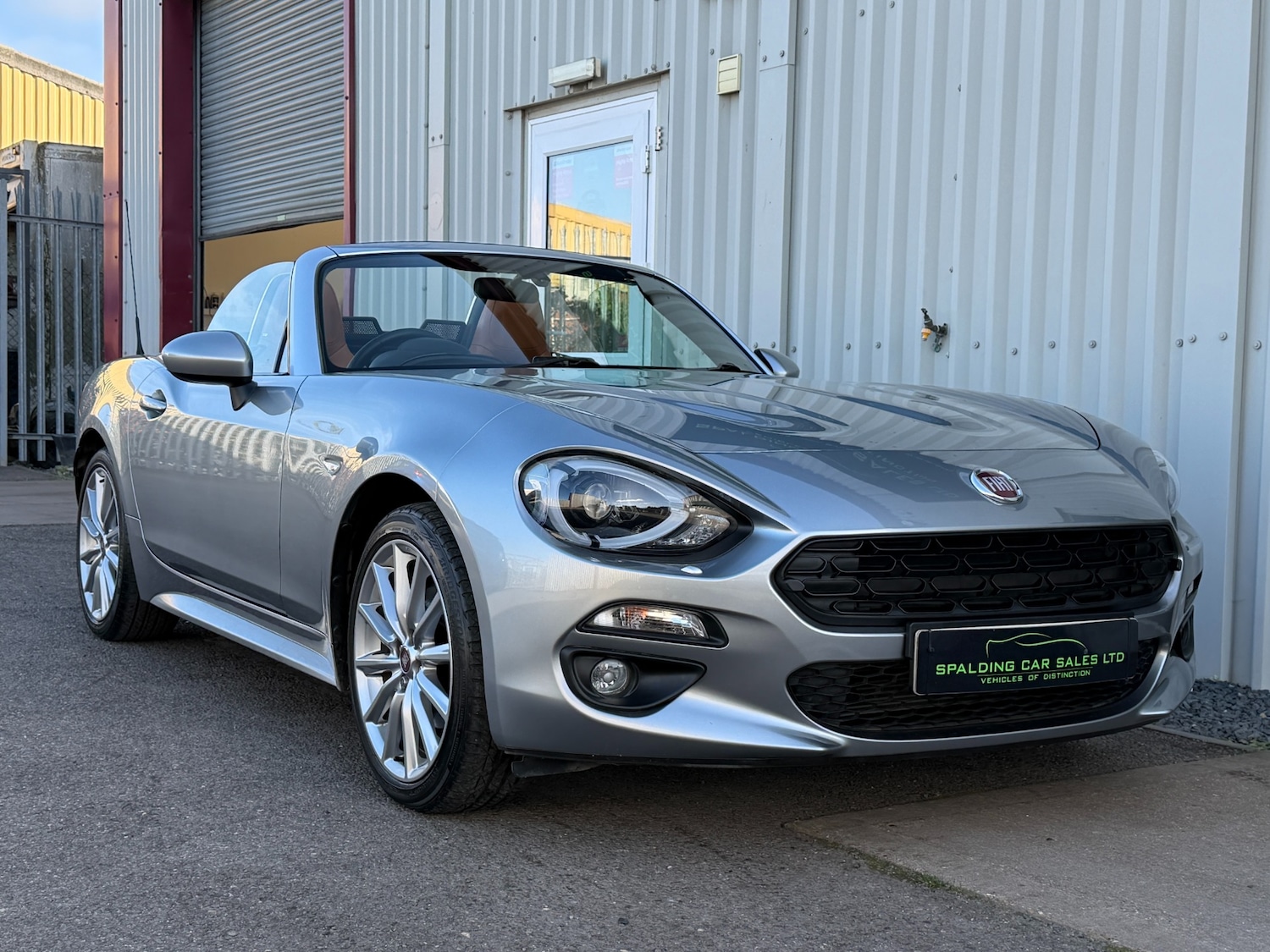 Used Fiat 124 Spider 2018 for sale - 78219089: Photo 14