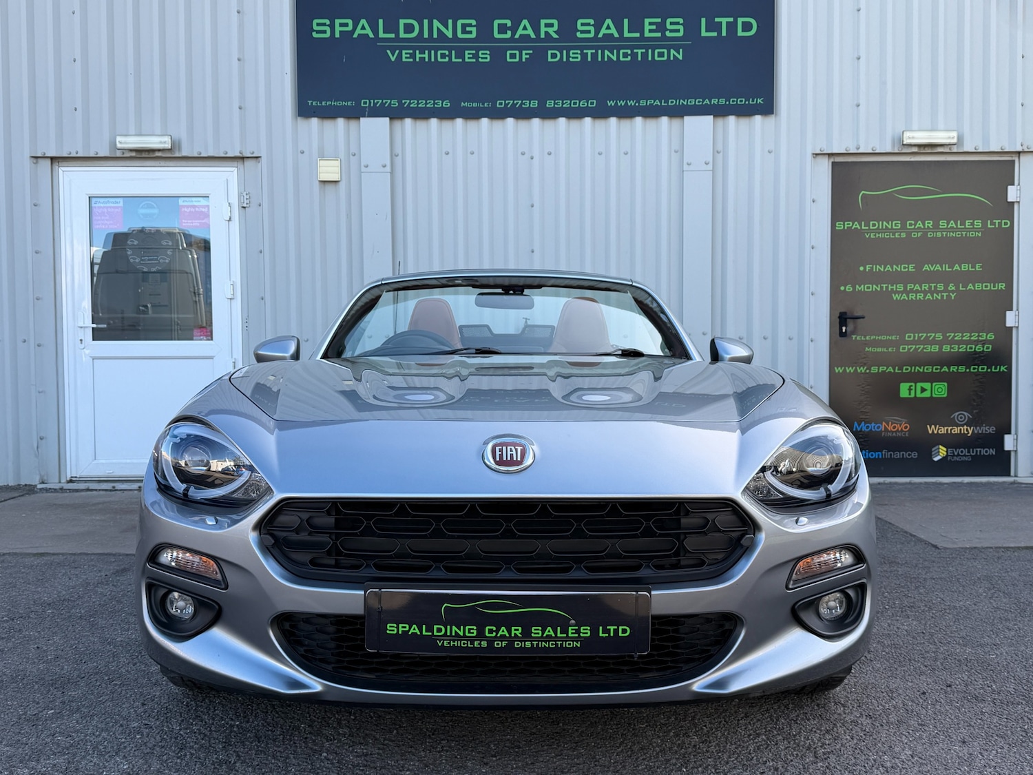 Used Fiat 124 Spider 2018 for sale - 78219089: Photo 16
