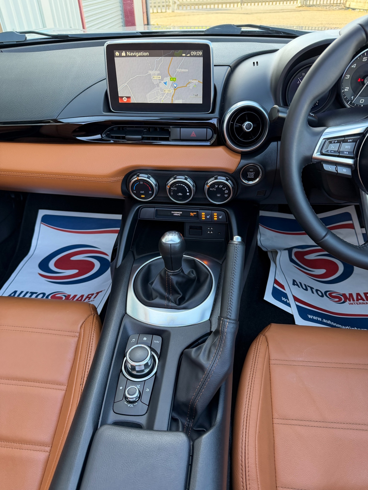 Used Fiat 124 Spider 2018 for sale - 78219089: Photo 27