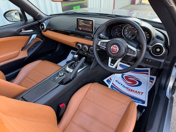 Used Fiat 124 Spider 2018 for sale - 78219089: Photo